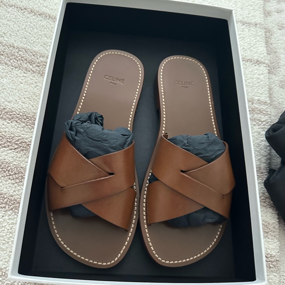 Celine Brown Leather Criss Cross Slide Sandals. Size 38 - Picture 6 of 8